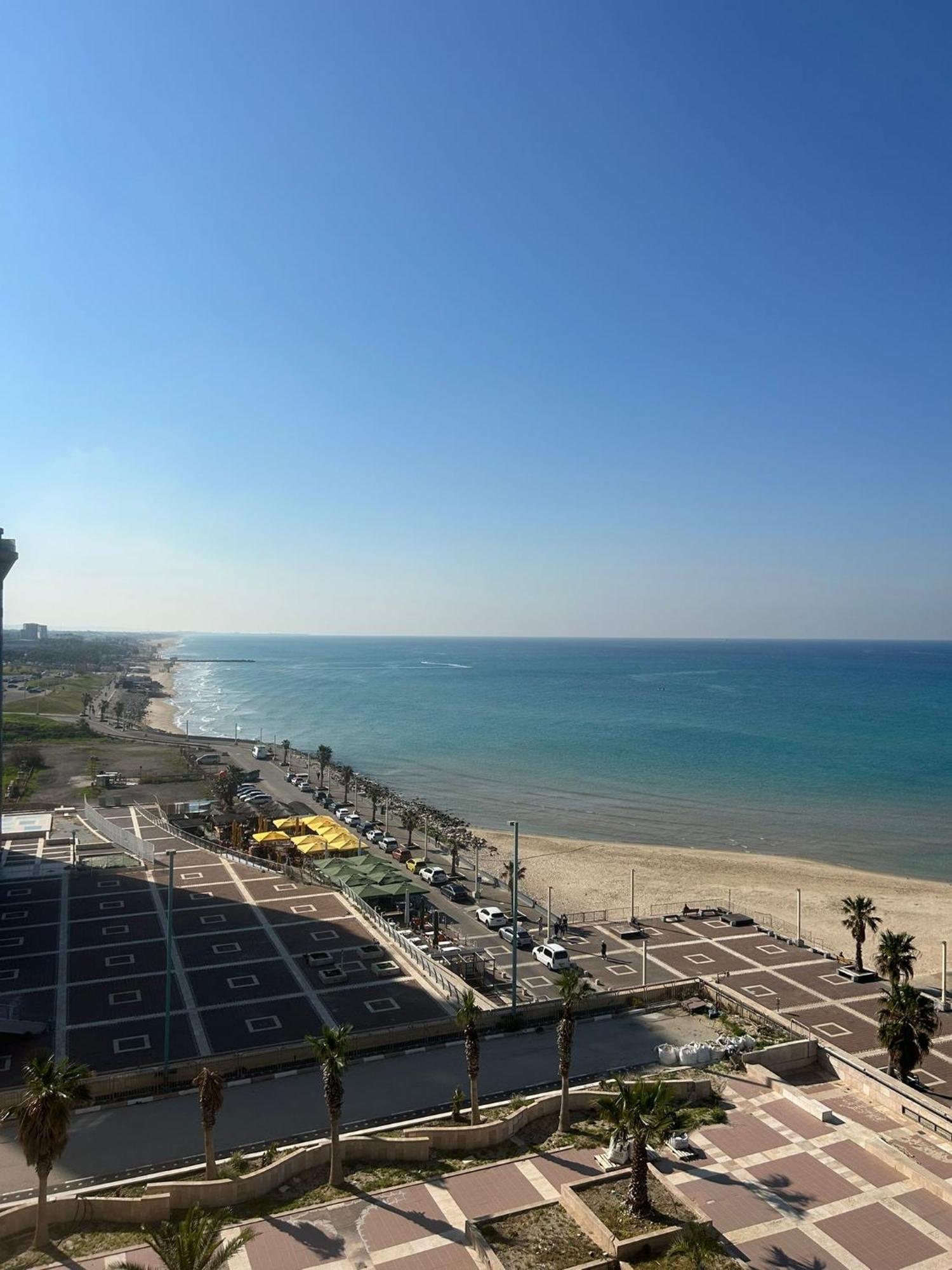 Haifa Almog Tower- "Blue Reef" Suite On The Sea Exterior foto